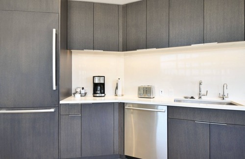 Park City Condo | Luxury 2 BR in Canyons Village - Walk to Slopes! by RedAwning - Save 20% on 7+ Nights!