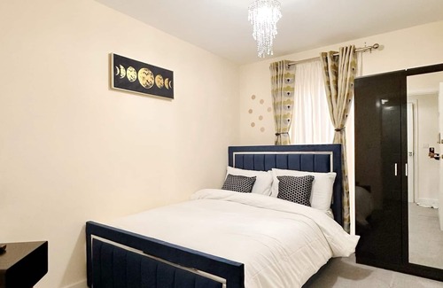 Wolverhampton Apartment | Luxury 2bed Apartment in Wolverhampton