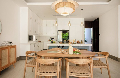 La Puntilla Apartment | Luxury 2bed Condo w/Mini Pool - Stunning Gardens & Resort Amenities Included