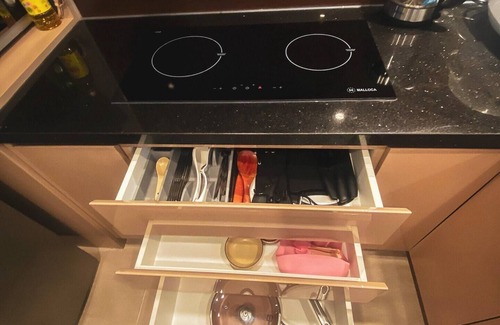 Bouvet Island Apartment | Luxury 2BR Apartment with Ocean view