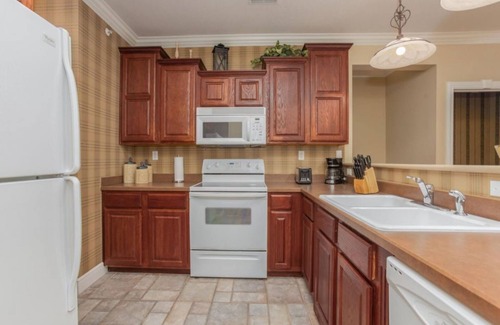 Branson Hotel | Luxury 2BR Condo in Great Rock Resort
