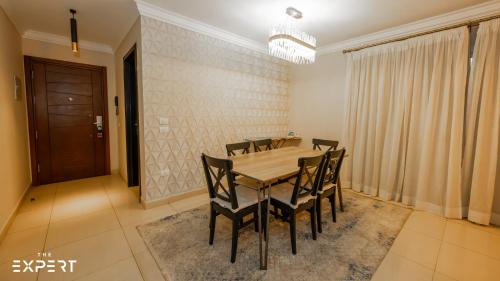 Heliopolis Apartment | Luxury 2BR Near the Airport