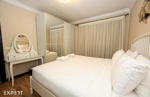 Heliopolis Apartment | Luxury 2BR Near the Airport