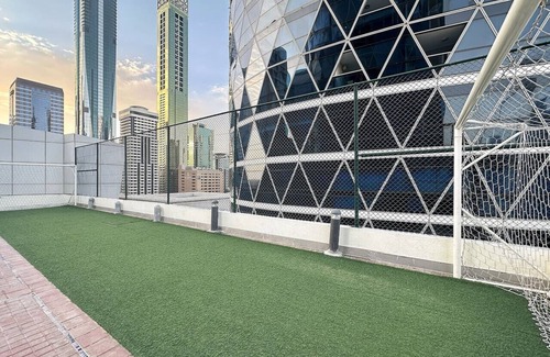 DIFC Apartment | Luxury 2BR w/Pool | Near Dubai Mall, Burj Khalifa, Metro