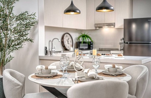 Abu Dhabi Apartment | Luxury 2BR, Yas Island by Ferrari World & Yas Mall