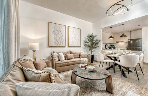 Abu Dhabi Apartment | Luxury 2BR, Yas Island by Ferrari World & Yas Mall