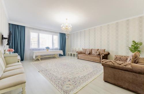 Nur-Sultan Apartment | Luxury 3 Bed Room Apartment Near Baiterek