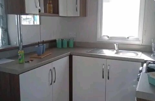 Heacham Cabin | Luxury 3 bedroom caravan and decking Heacham