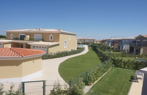 Atalaia Villa | Luxury 3 Bedroom Detached Villa on Boavista Golf Resort, Lagos