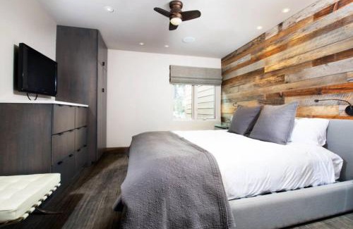 Aspen Hotel | Luxury 3 Bedroom Downtown Aspen Vacation Rental With Amenities Including Heated Pool, Hot Tubs, Game Room And Spa