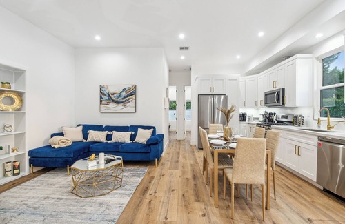 North Hollywood House | Luxury 3-Bedroom Home with Pool in Vibrant Los Angeles