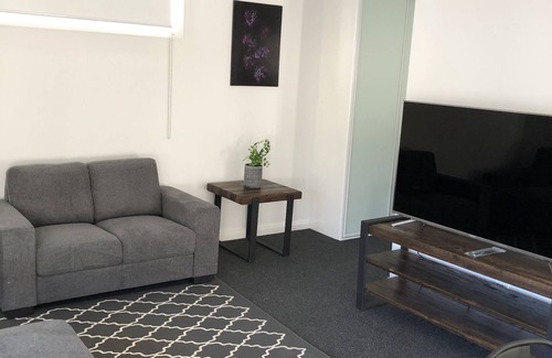 Jindabyne Villa | Luxury 3 bedroom villa in the heart of Jindabyne - Unit 1