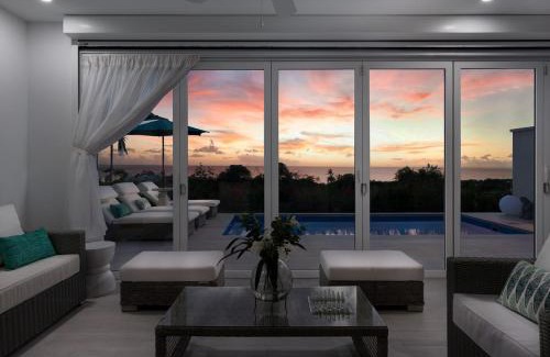 Mount Standfast Villa | Luxury 3-bedroom villa with sea view on West Coast