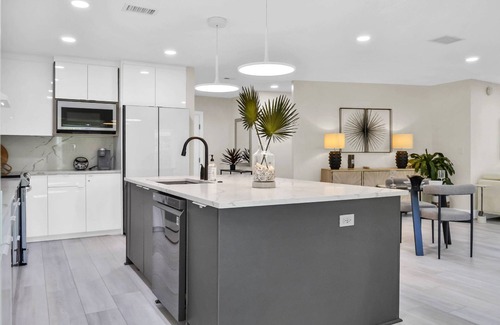 Saddlebrook House | Luxury 3BR Home w/Pool, Lanai & Fire Pit in Golf & Tennis Community 3-Month Minimum Stay