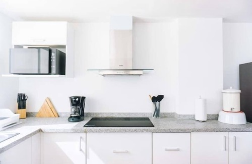 Brisas del Marques Apartment | Luxury 3BR PH with EV Charger (PH1 BB)