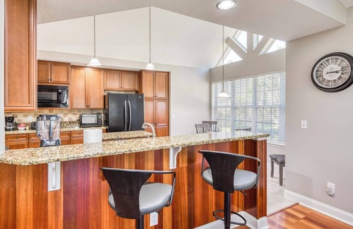 St. Augustine Condo | Luxury-4/4 w/BBQ-pool-hot tub - close to beaches & historic district