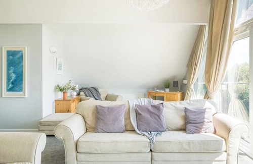 Winnard's Perch Cabin | Luxury 4 Bed Lodge, Retallack Resort near Padstow