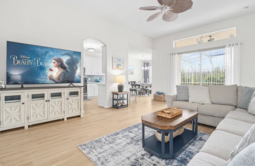 Highlands Reserve Villa | Luxury 4 bed villa private pool & spa, close to Disney Parks on Golf Community