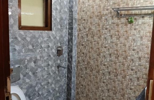 Gurugram House | Luxury 4 rooms with Big Hall best for celebrations