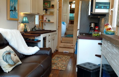 Georgia Coast House | Luxury 40 TINY Home