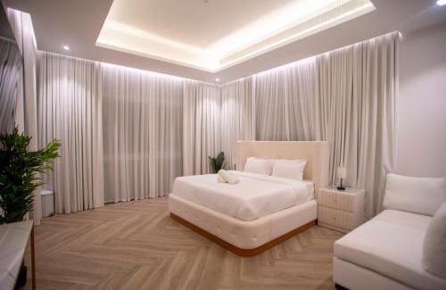 Dubai Apartment | Luxury 5 Bedroom Villa Nad Al Sheba