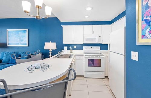 Brush - Stewarts Condo | Luxury 6th Floor 1 BR Condo Direct Oceanfront Wyndham Ocean Walk Resort Daytona Beach | 609