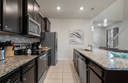 Davenport House | Luxury 7bd Villa - Windsor Island Resort (WI 4057)