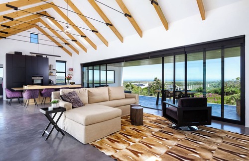 Noordhoek House | LUXURY 8 PAX SEA VIEW VILLA, NORTH CORNER, CAPE TOWN