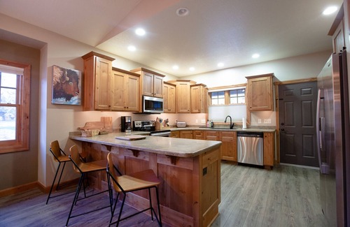 Lower Rattlesnake House | Luxury And Comfort in Missoula’s best neighborhood!