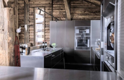 Montroc Resort | Luxury and authentic Farmhouse close to skiing in Chamonix with impressive views