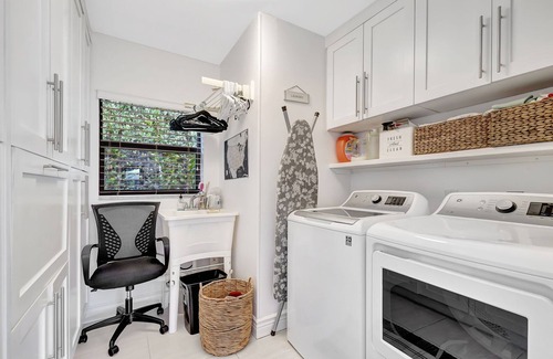 Totterdale House | Luxury and Relaxation - Secure your summer escape now in East Delray Beach.