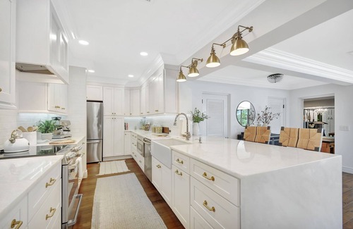 Totterdale House | Luxury and Relaxation - Secure your summer escape now in East Delray Beach.