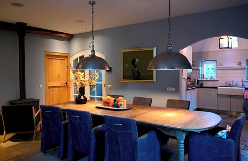 Vriezenveen House | Luxury and rural holiday home with Turkish steam bath in a cozy village