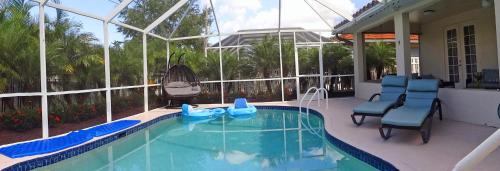 Naples Park Villa | Luxury and the beach