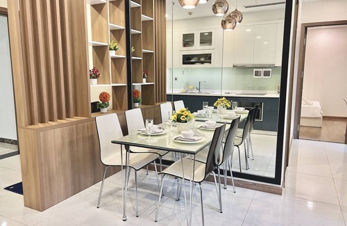 Hang Xanh Apartment | Luxury Apartment at Vinhomes Central #6