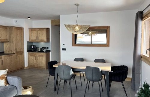 Plagne Centre Apartment | Luxury Apartment with terrace in Plagne Centre at the Foot of the Slopes