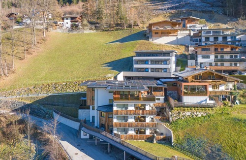 Helfenstein Apartment | Luxury apartment for sports enthusiast