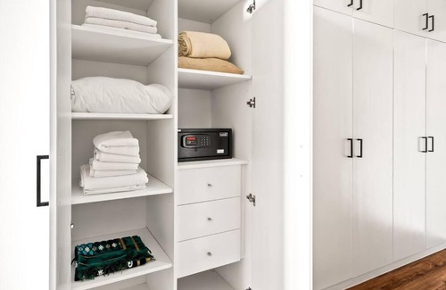 Discovery Gardens Apartment | Luxury apartment at Discovery