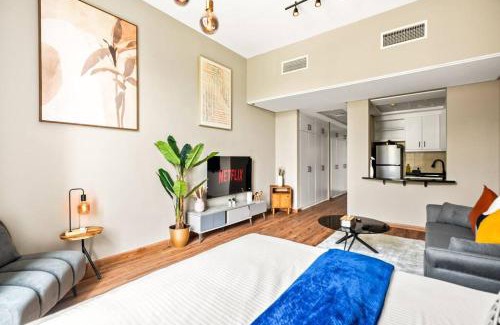 Discovery Gardens Apartment | Luxury apartment at Discovery