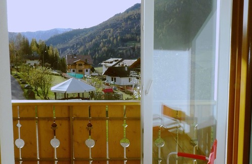 Moena Apartment | Luxury apartment "Ciasa Gran Panorama" with a view of the Fassa Valley