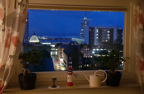 Mitte-Sud Apartment | Luxury apartment in the best and quiet city location with great water views