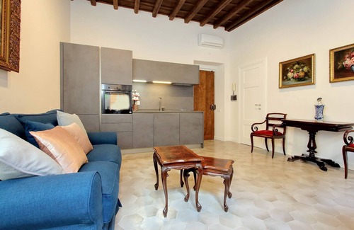 Repubblica Apartment | Luxury apartment in Rione Monti
