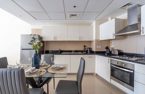 DIFC Apartment | Luxury Apartment in the Iconic Park Towers