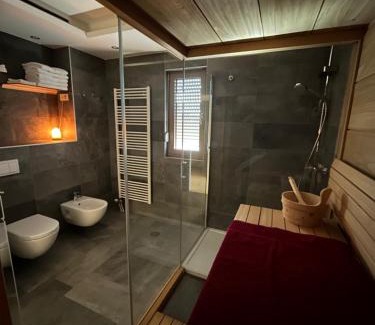 Varazdin Apartment | Luxury apartment LUNA for 6, sauna, center, *