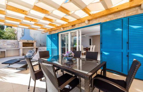 Vela Luka Apartment | Luxury Apartment Marina View No 1
