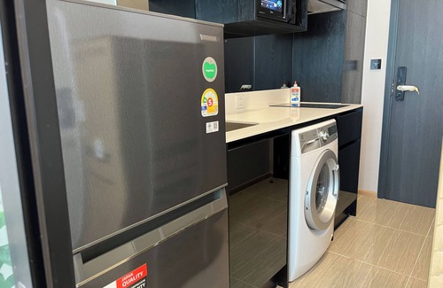 Sanam Pao Apartment | Luxury apartment next to BTS skytrain ARI. Lovely&lively prime area of Bangkok