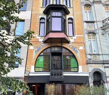Stationsbuurt Noord Apartment | Luxury Apartment with Cosy Garden!