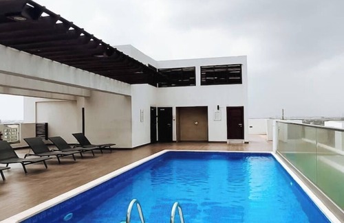 Dzorwulu Apartment | Luxury Apartment with Pool @ The Gallery
