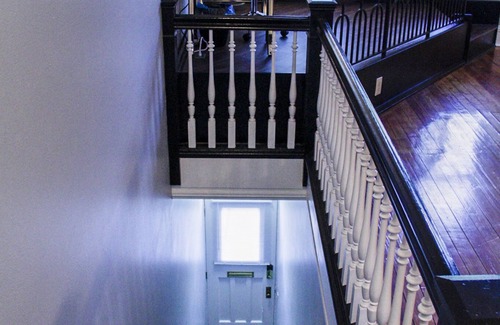 St. Louis Apartment | Luxury Apt - Historic Cherokee Street Antique Row