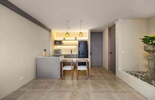 Envigado Apartment | Luxury Apt in Alto Palmas with private Bathtub